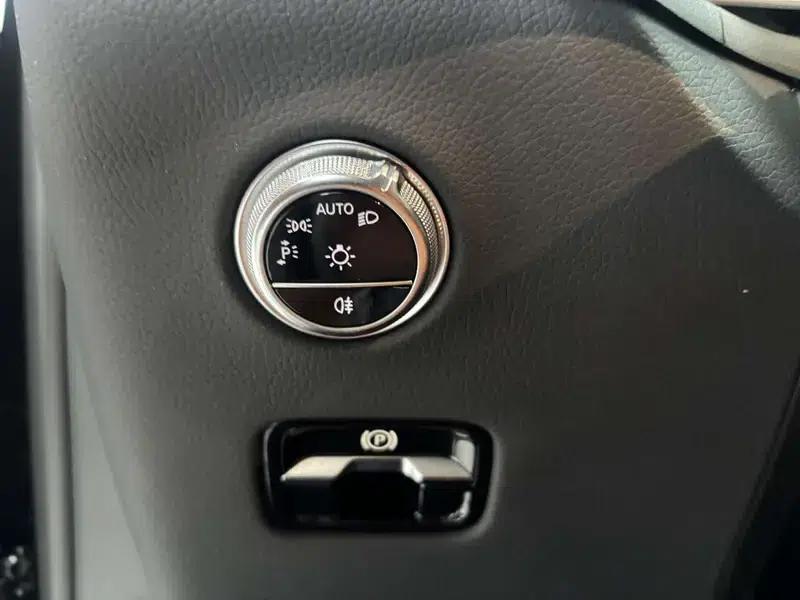 2024 Mercedes-Benz GLC Facelift: GLC 300 L 4MATIC Dynamic 7-Seater — миниатюра 21