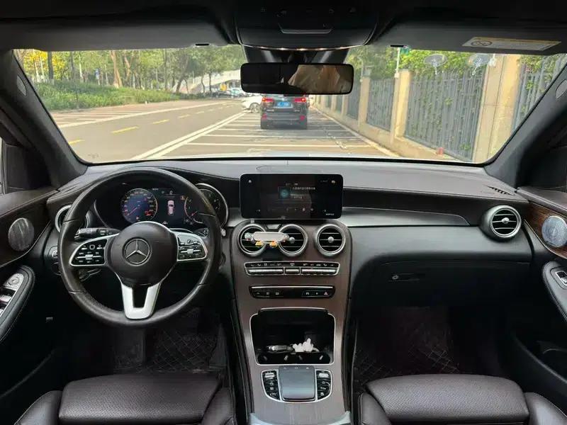 2021 Mercedes-Benz GLC 300 L 4MATIC Dynamic — миниатюра 6