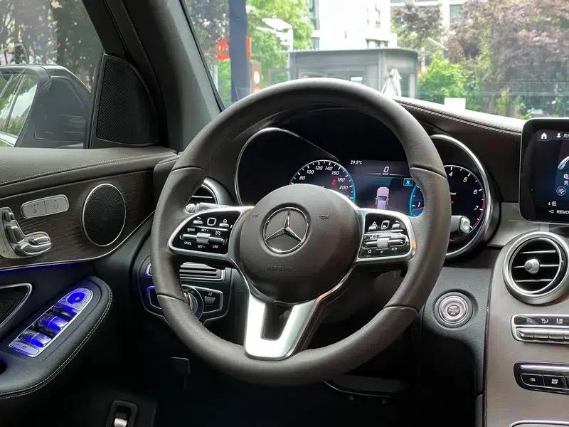 2022 Mercedes-Benz GLC 260 L 4MATIC Luxury — миниатюра 15