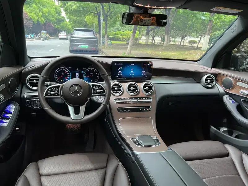 2022 Mercedes-Benz GLC 260 L 4MATIC Luxury — миниатюра 18