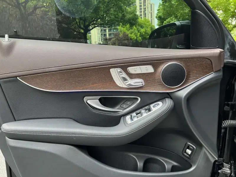 2022 Mercedes-Benz GLC 260 L 4MATIC Luxury — миниатюра 9