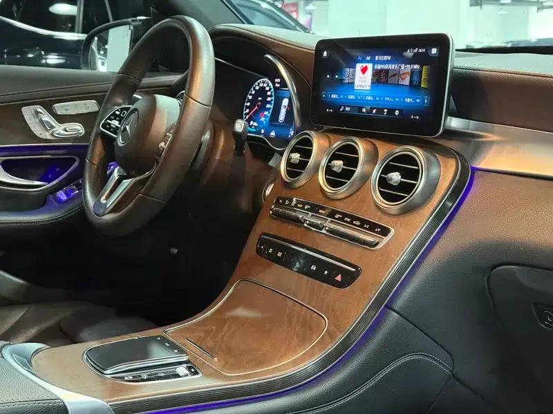 2020 Mercedes-Benz GLC 300 L 4MATIC Dynamic — миниатюра 9