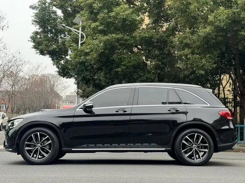 2020 Mercedes-Benz GLC Facelift: GLC 260 L 4MATIC Luxury — миниатюра 3
