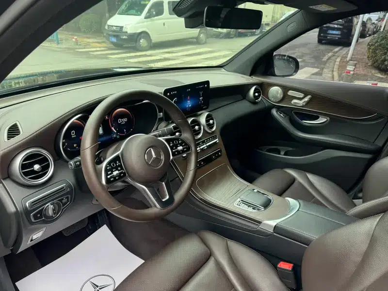 2020 Mercedes-Benz GLC Facelift: GLC 260 L 4MATIC Luxury — миниатюра 10