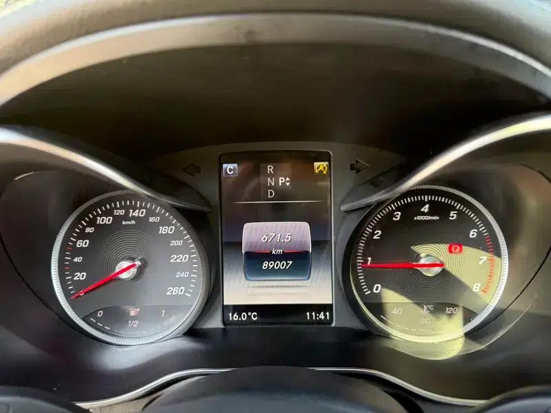 2017 Mercedes-Benz GLC 300 4MATIC Dynamic — миниатюра 21