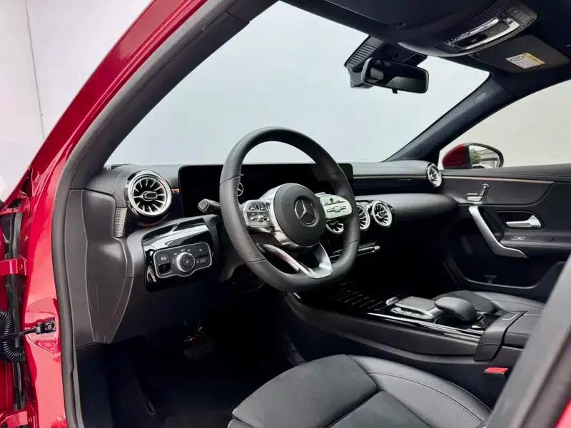 2022 Mercedes-Benz A-Class A 200 L Sport Sedan Fashion Edition — миниатюра 17
