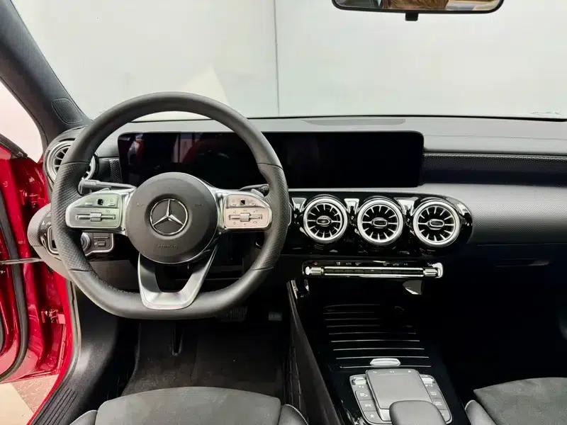 2022 Mercedes-Benz A-Class A 200 L Sport Sedan Fashion Edition — миниатюра 18