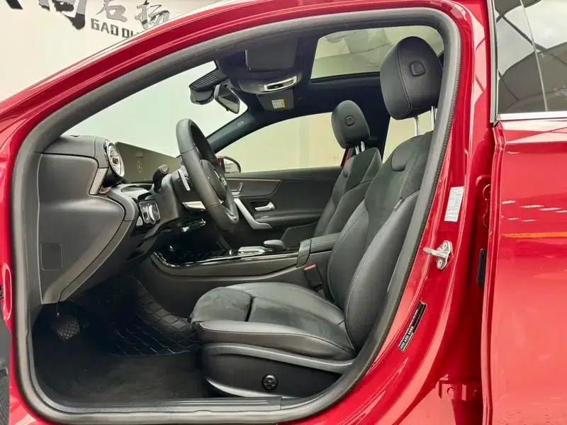 2022 Mercedes-Benz A-Class A 200 L Sport Sedan Fashion Edition — миниатюра 19