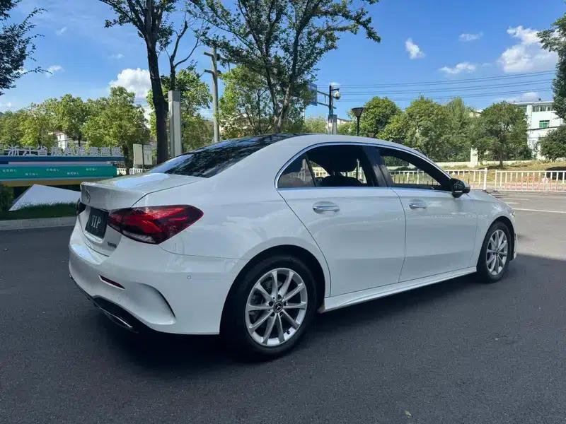 Mercedes-Benz A-Class 2021 A 200 L Sport Sedan Fashion Edition — миниатюра 6