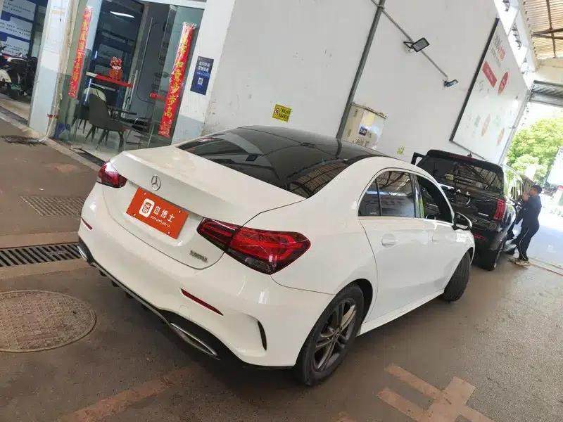 2022 Mercedes-Benz A-Class A 180 L — миниатюра 5
