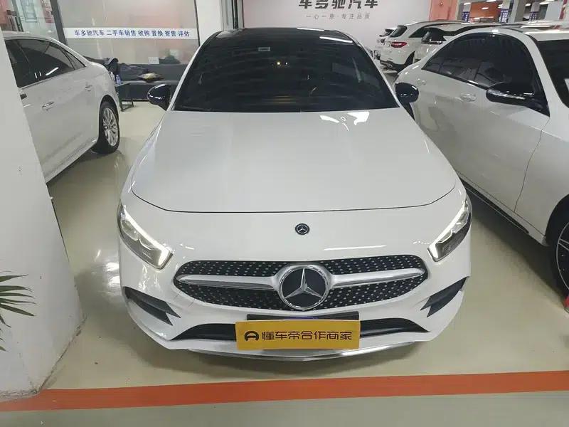 Mercedes-Benz A-Class 2019 Facelift A 200 L Sport Sedan — миниатюра 2
