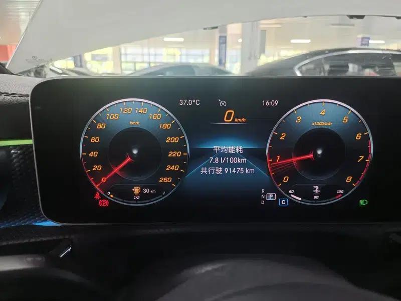 Mercedes-Benz A-Class 2019 Facelift A 200 L Sport Sedan — миниатюра 15