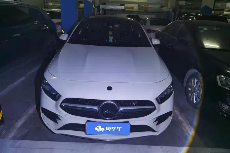 2022 Mercedes-Benz A-Class A 200 L Sport Sedan Dynamic Edition — миниатюра 2