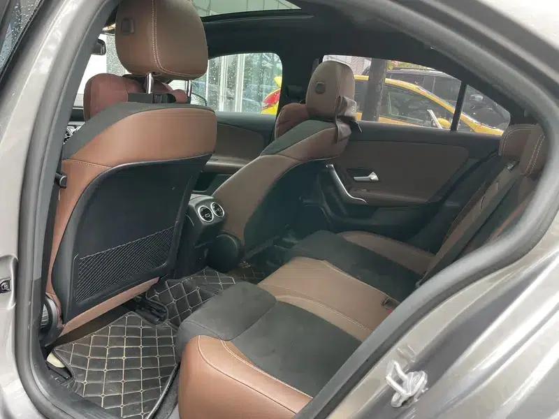 Mercedes-Benz A-Class 2022 Facelift A 200 L Sport Sedan Fashion Edition — миниатюра 9