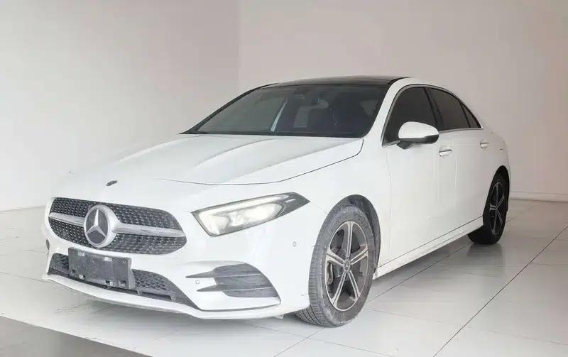 2022 Mercedes-Benz A-Class A 200 L Sport Sedan Dynamic Edition — миниатюра 1