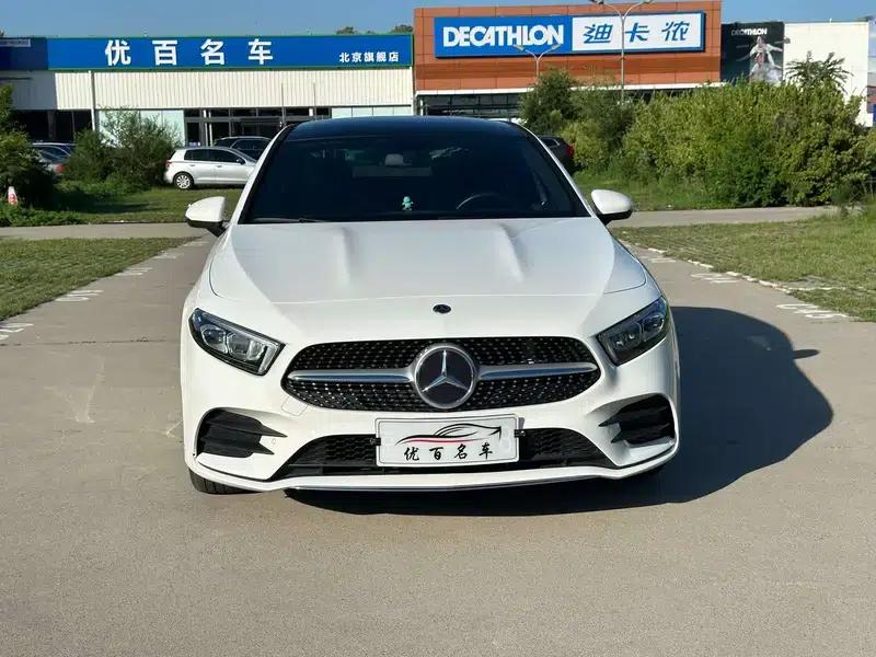 Mercedes-Benz A-Class 2022 Facelift A 200 L Sport Sedan Fashion Edition — миниатюра 2