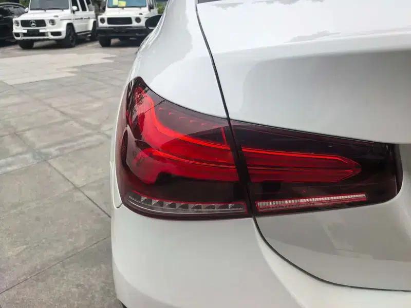 Mercedes-Benz A-Class 2022 Facelift A 200 L Sport Sedan Fashion Edition — миниатюра 8