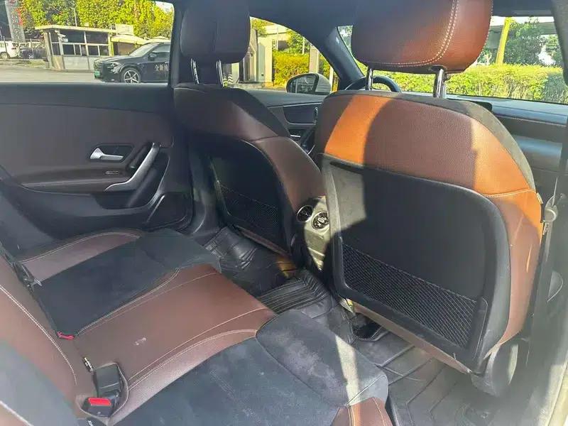 Mercedes-Benz A-Class 2022 Facelift A 200 L Sport Sedan Fashion Edition — миниатюра 10