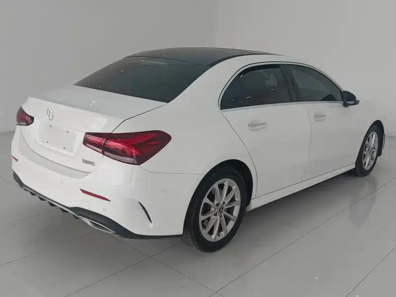 Mercedes-Benz A-Class 2021 A 200 L Sport Sedan Fashion Edition — миниатюра 6