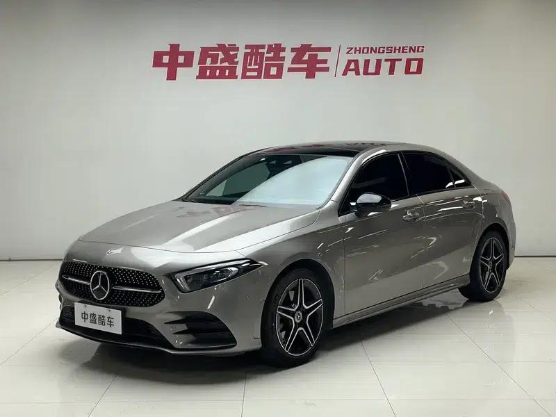 2020 Mercedes-Benz A-Class A 220 L 4MATIC Sport Sedan — миниатюра 1