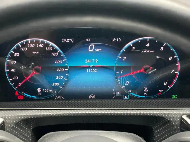 2020 Mercedes-Benz A-Class A 220 L 4MATIC Sport Sedan — миниатюра 15