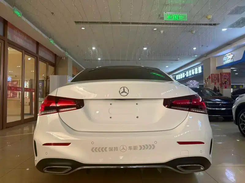 2022 Mercedes-Benz A-Class A 200 L Sport Sedan Dynamic Edition — миниатюра 5