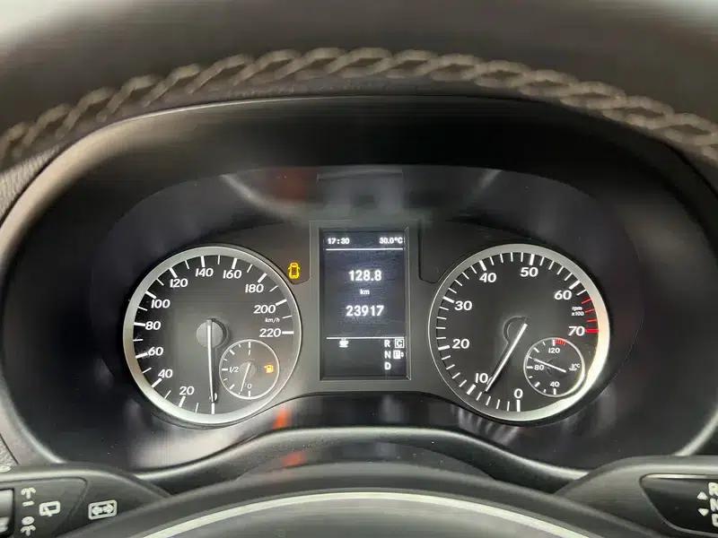 2016 Vito 2.0T Business Edition — миниатюра 11