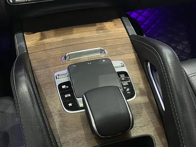 Mercedes-Benz GLE (Imported) 2020 Model 3.0T Automatic 4WD 5-Seater Parallel Import — миниатюра 9