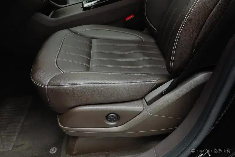 Mercedes-Benz GLE (Imported) 2017 GLE 320 4MATIC Luxury — миниатюра 18