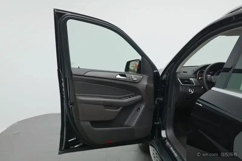 Mercedes-Benz GLE (Imported) 2017 GLE 320 4MATIC Luxury — миниатюра 21