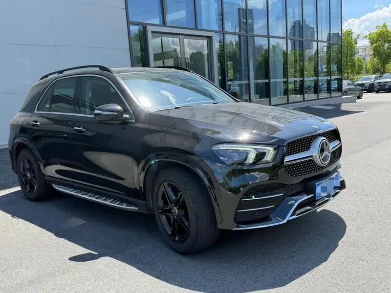 Mercedes-Benz GLE (Imported) 2020 GLE 350 4MATIC Fashion Model — миниатюра 3