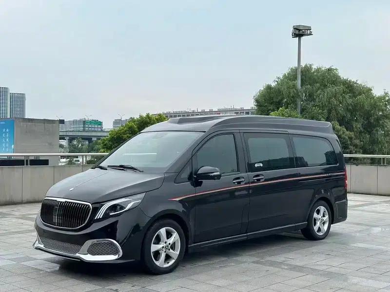 Mercedes-Benz V-Class (Overseas) 2018 2.0T Automatic Rear-Wheel Drive 7-Seater Parallel Import — миниатюра 1