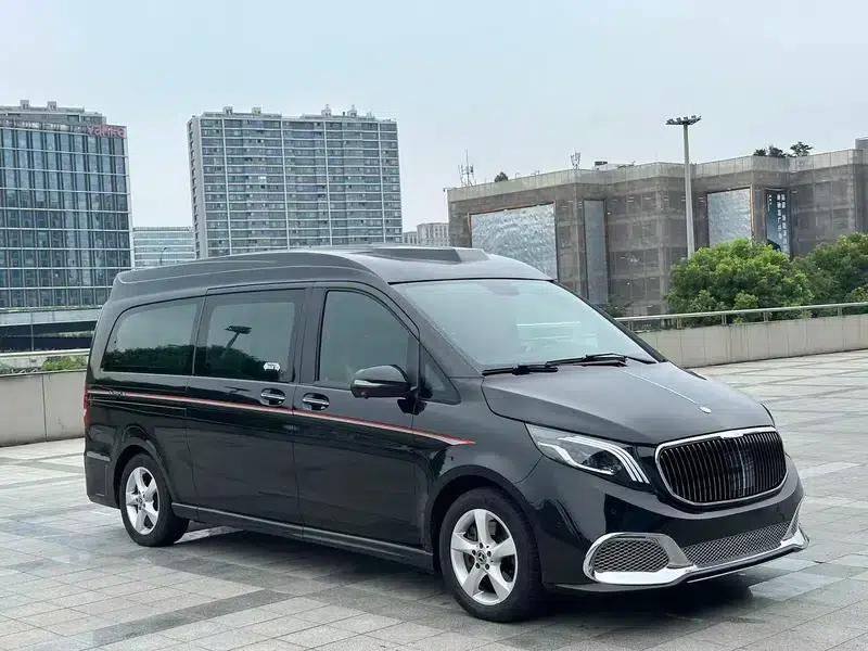 Mercedes-Benz V-Class (Overseas) 2018 2.0T Automatic Rear-Wheel Drive 7-Seater Parallel Import — миниатюра 3