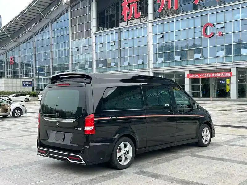 Mercedes-Benz V-Class (Overseas) 2018 2.0T Automatic Rear-Wheel Drive 7-Seater Parallel Import — миниатюра 7