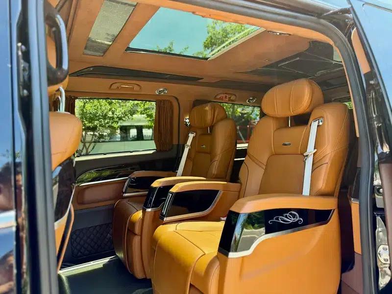 Mercedes-Benz V-Class 2022 V 260 L Long Wheelbase Luxury Edition — миниатюра 23
