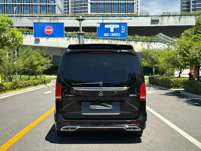 Mercedes-Benz V-Class 2022 V 260 L Long Wheelbase Luxury Edition — миниатюра 5