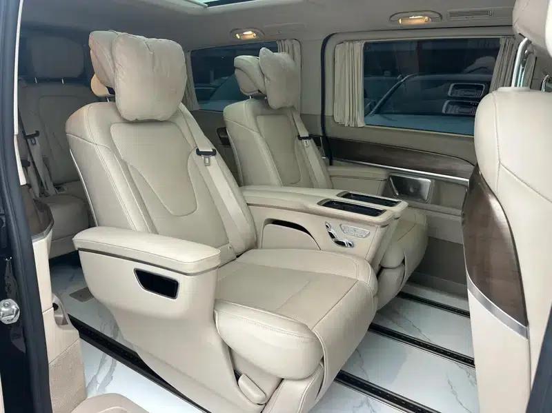 Mercedes-Benz V-Class 2022 V 260 L Long Wheelbase Luxury Edition — миниатюра 15
