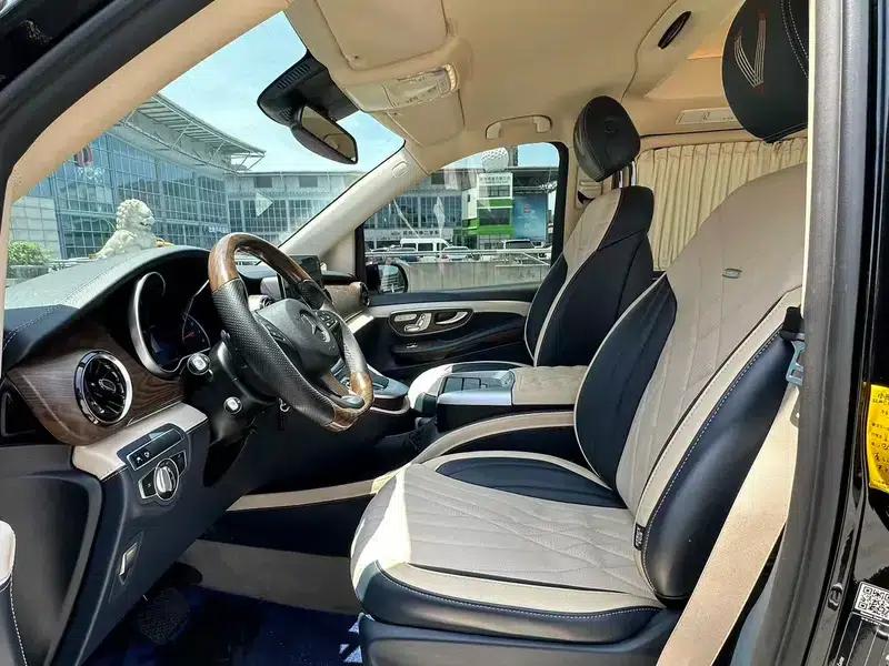 Mercedes-Benz V-Class 2021 V 260 L Long Wheelbase Premium Edition — миниатюра 15