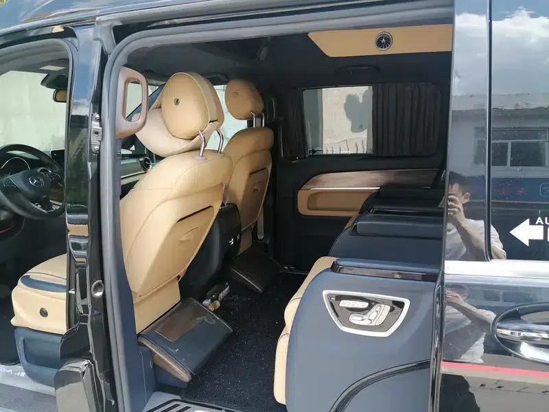 2021 Mercedes-Benz V-Class 2.0L Automatic Front-Wheel Drive 7-Seater Factory Custom Edition — миниатюра 8