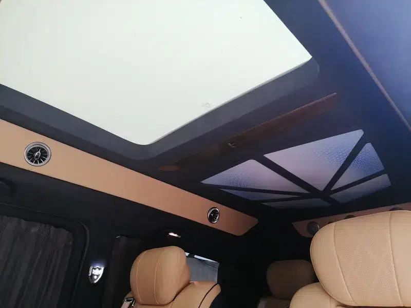 2021 Mercedes-Benz V-Class 2.0L Automatic Front-Wheel Drive 7-Seater Factory Custom Edition — миниатюра 9