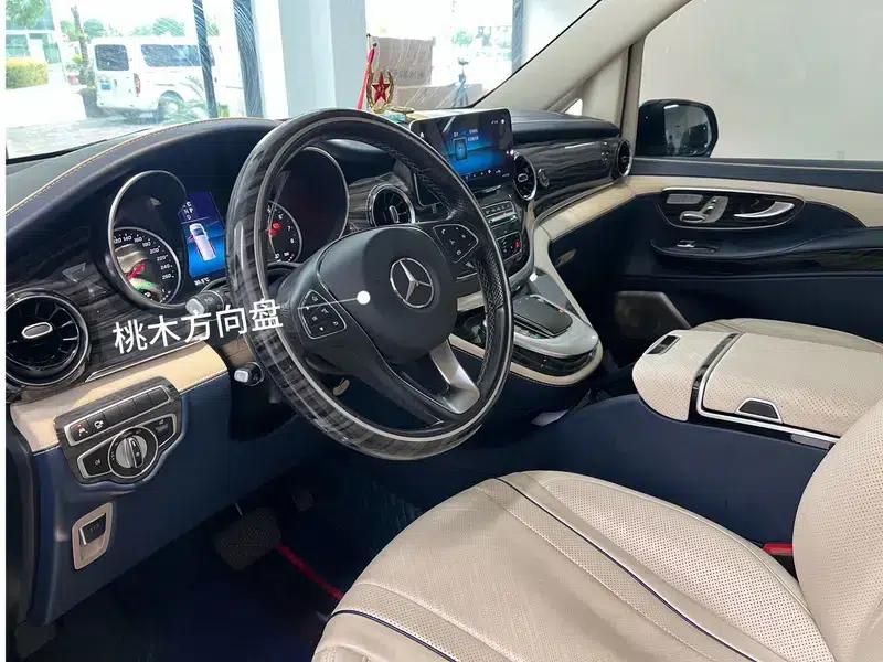 Mercedes-Benz V-Class 2022 V 260 L Long Wheelbase Luxury Edition — миниатюра 17