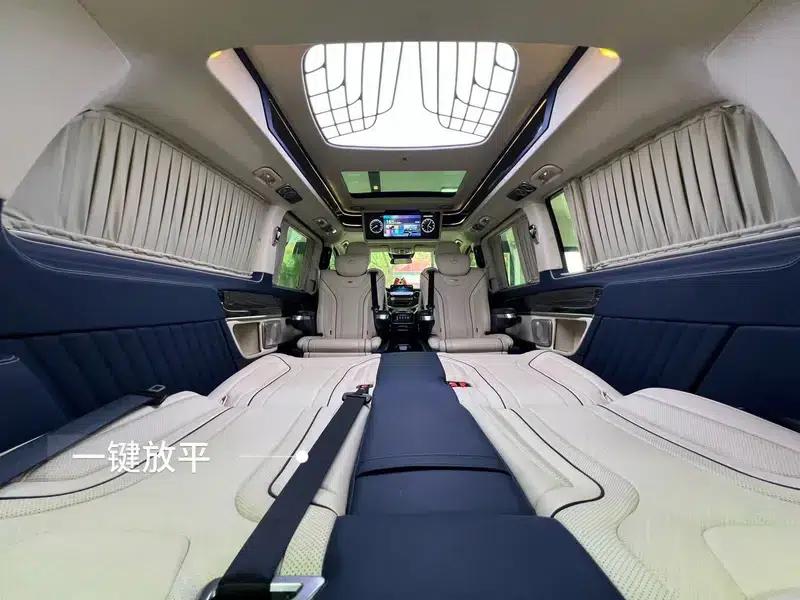 Mercedes-Benz V-Class 2022 V 260 L Long Wheelbase Luxury Edition — миниатюра 18