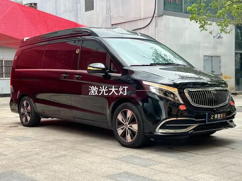 Mercedes-Benz V-Class 2022 V 260 L Long Wheelbase Luxury Edition — миниатюра 3