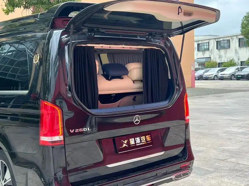 Mercedes-Benz V-Class 2022 V 260 L Long Wheelbase Luxury Edition — миниатюра 6