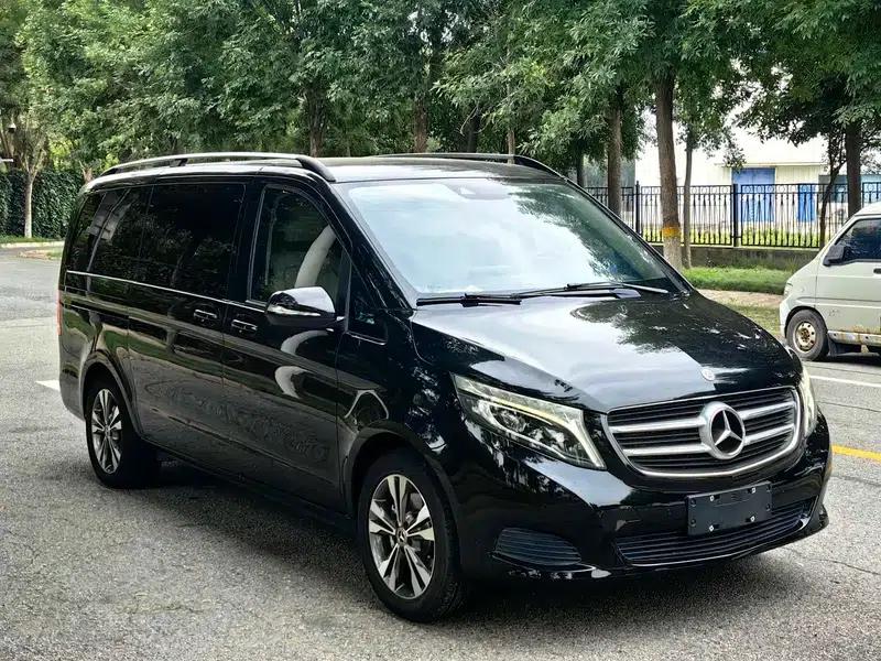 Mercedes-Benz V-Class 2020 V 260 Navigator Edition — миниатюра 3