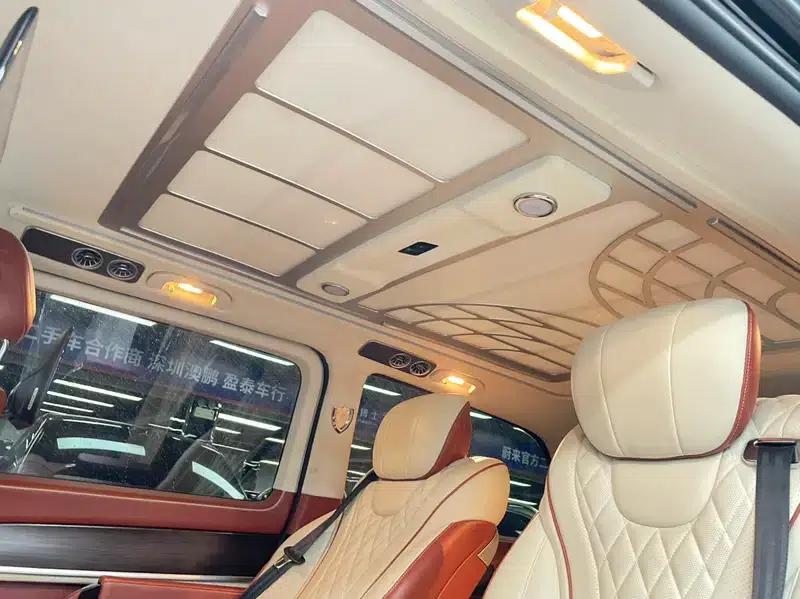 Mercedes-Benz V-Class 2021 V 260 Navigator Edition — миниатюра 10