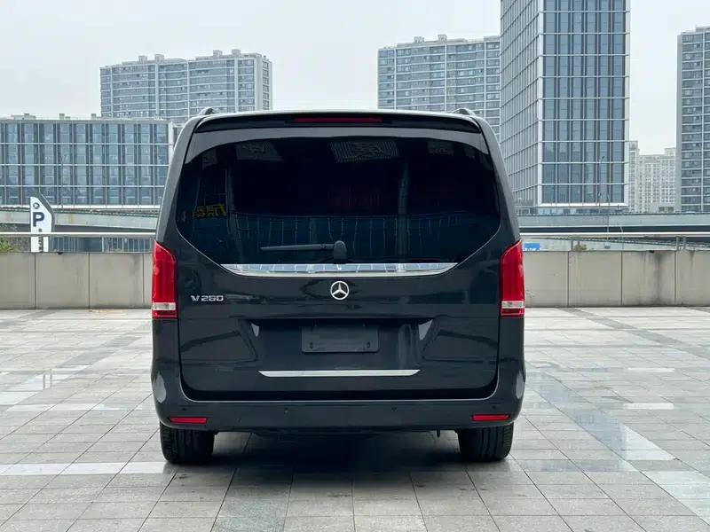 Mercedes-Benz V-Class 2022 V 260 Premium Edition — миниатюра 6