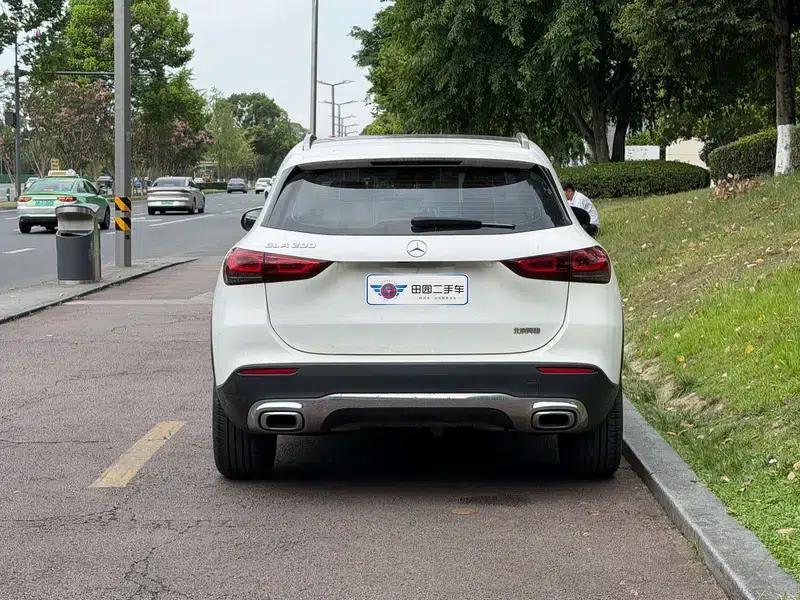 2022 Mercedes-Benz GLA 200 — миниатюра 5