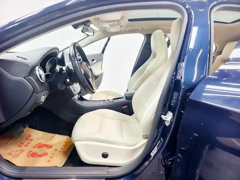 2015 Mercedes-Benz GLA 220 4MATIC Fashion Edition — миниатюра 14