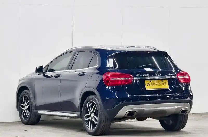 2015 Mercedes-Benz GLA 220 4MATIC Fashion Edition — миниатюра 5